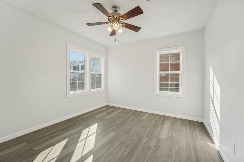 3513 Woodside Drive