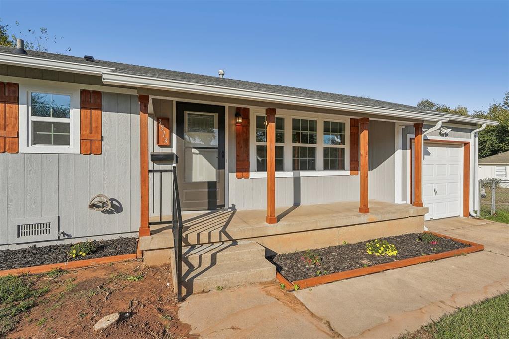 3513 Woodside Drive