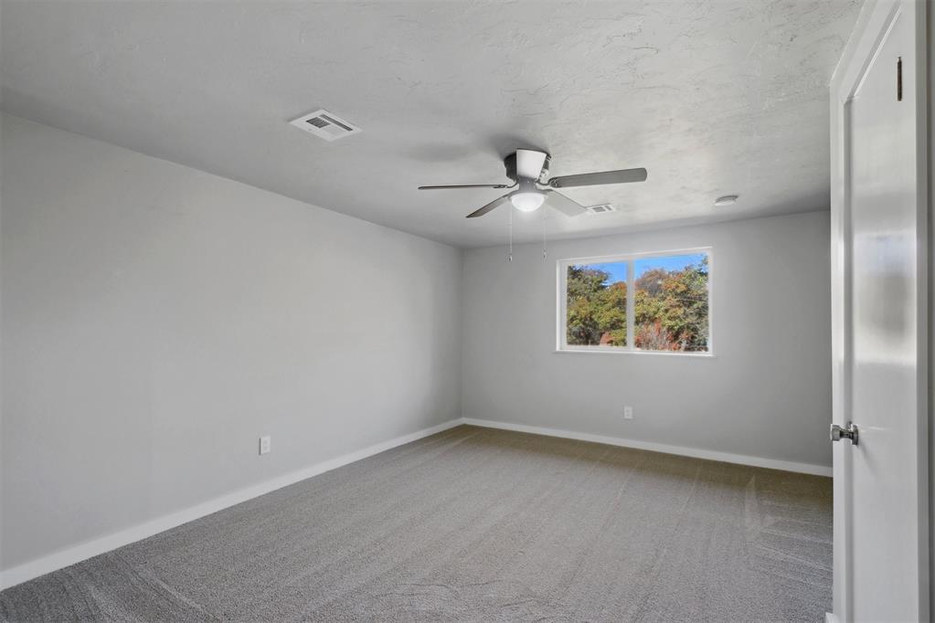 1705 Canary Court