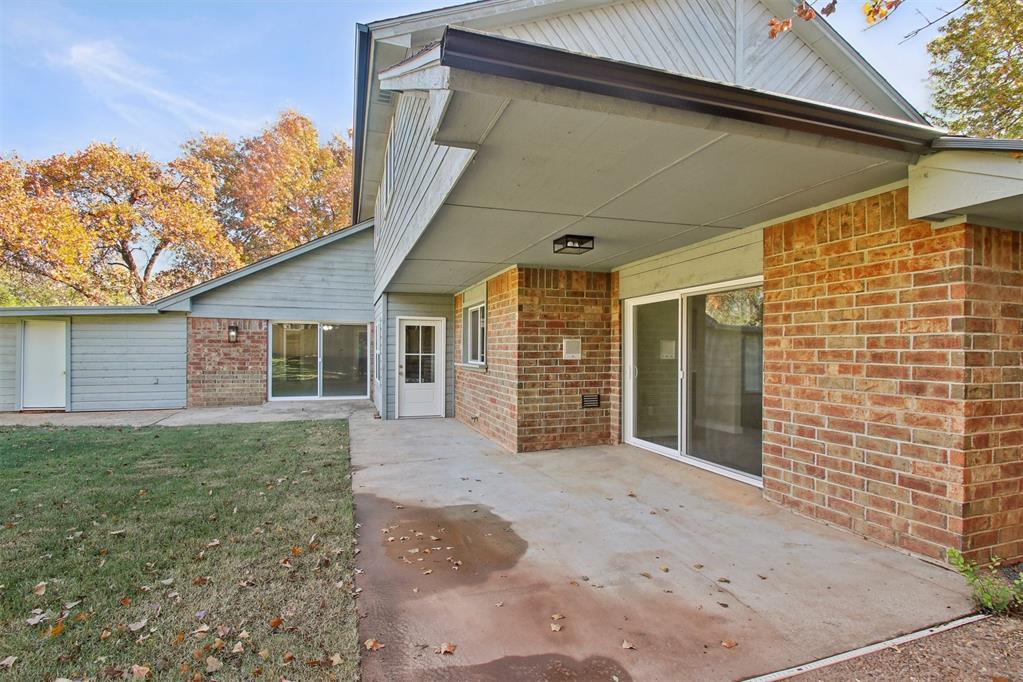 1705 Canary Court