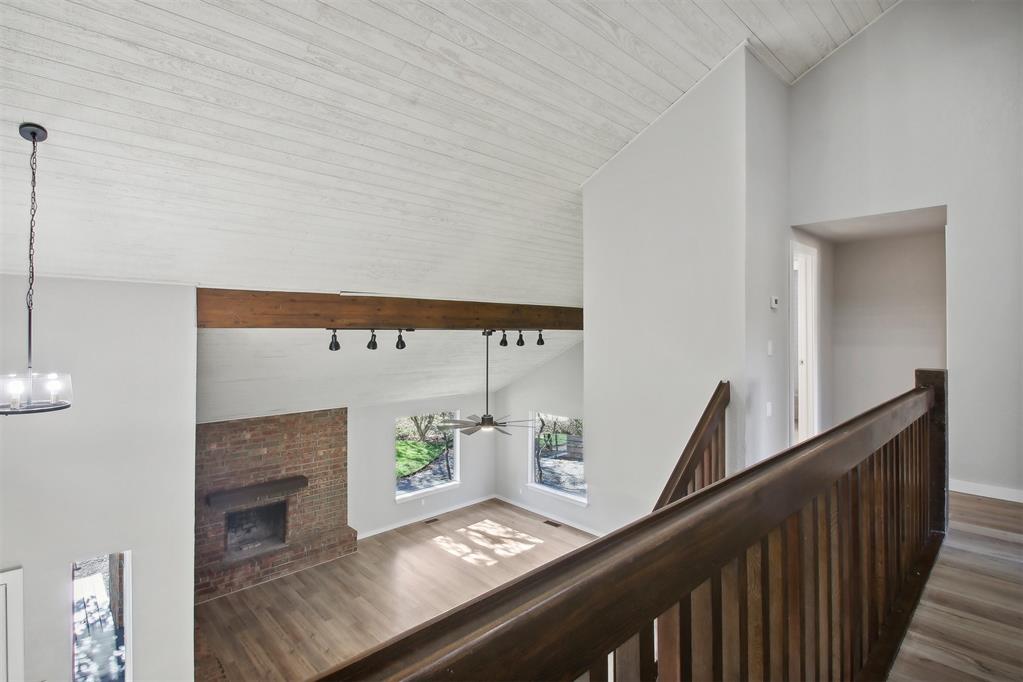 1705 Canary Court