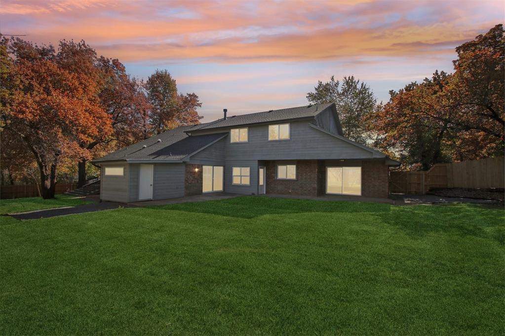 1705 Canary Court