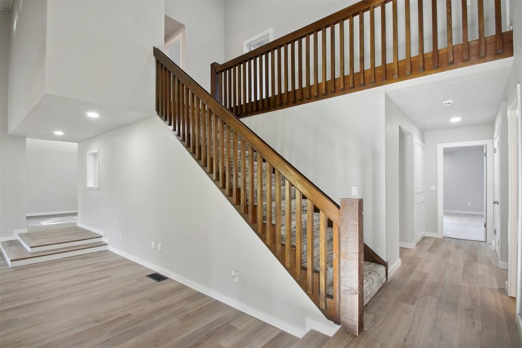 1705 Canary Court
