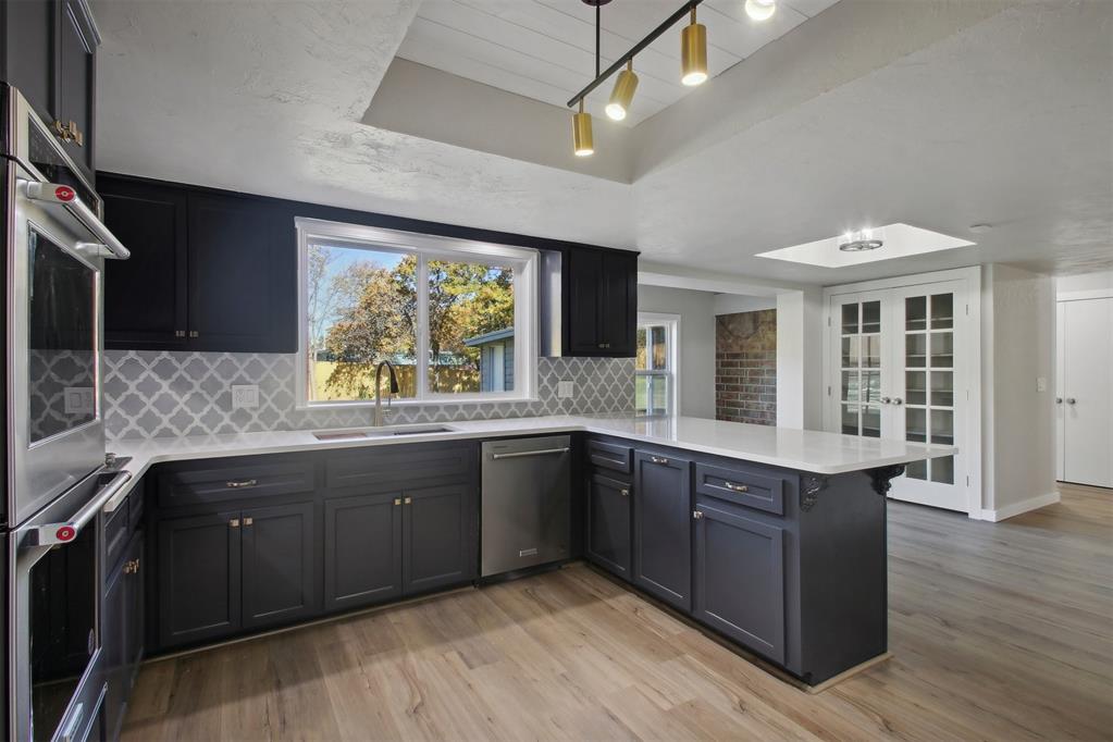 1705 Canary Court