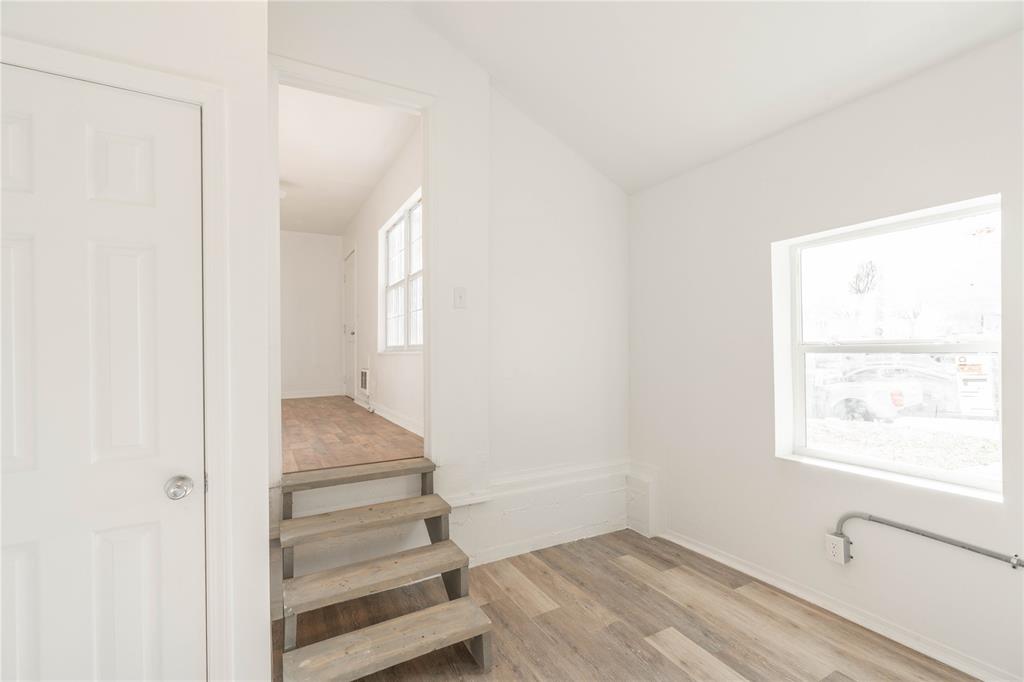 2617 NE 19th Street