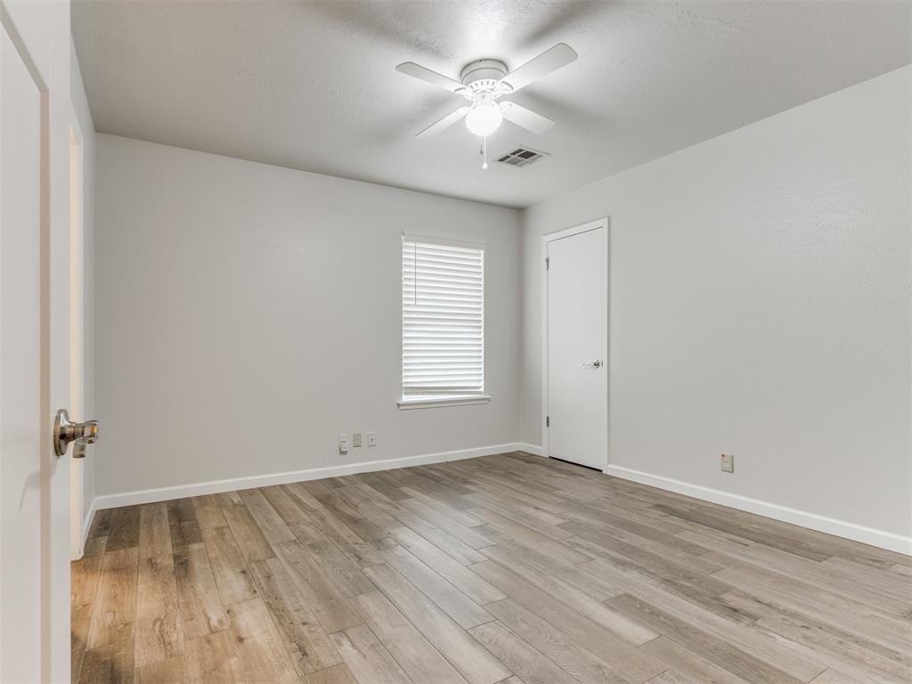 3821 Quail Run Circle Unit: 3823