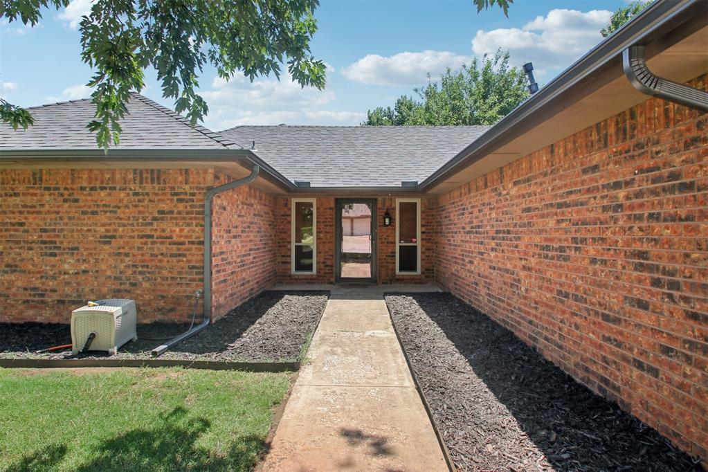 2312 Butternut Place