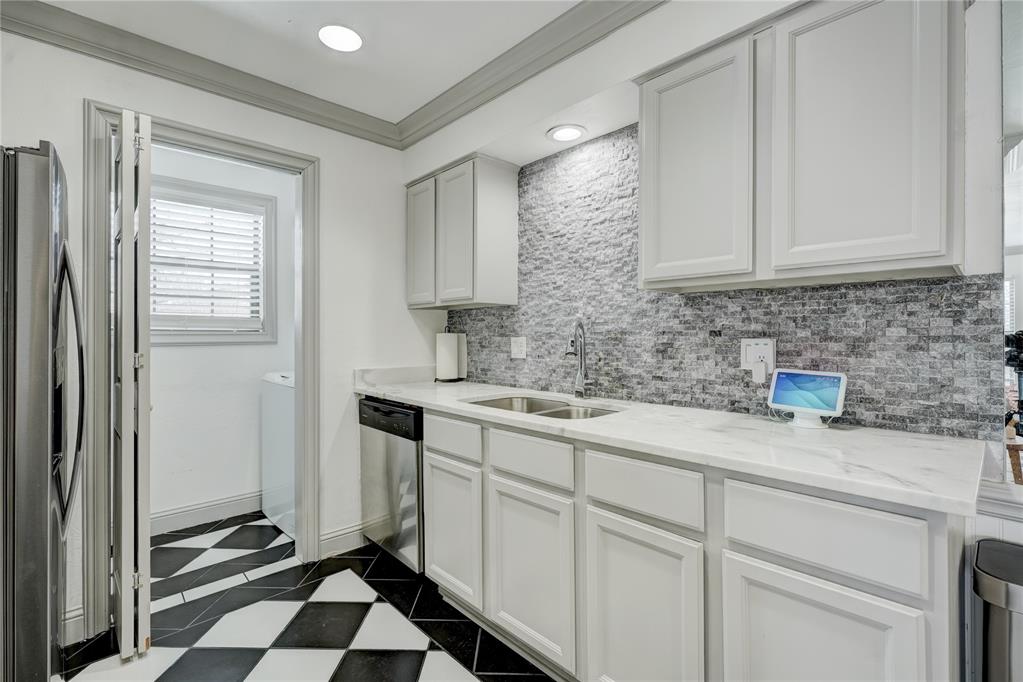4400 Hemingway Drive Unit: 259