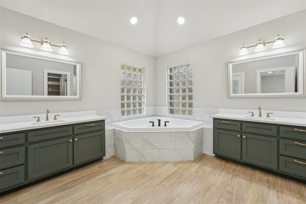 1806 Sandpiper Drive