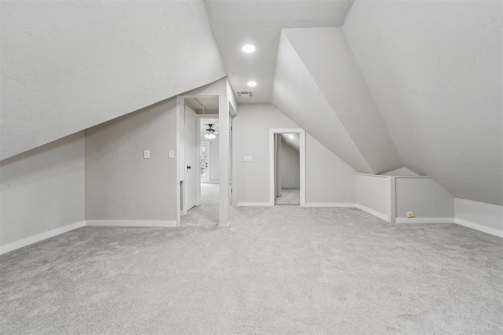 1806 Sandpiper Drive