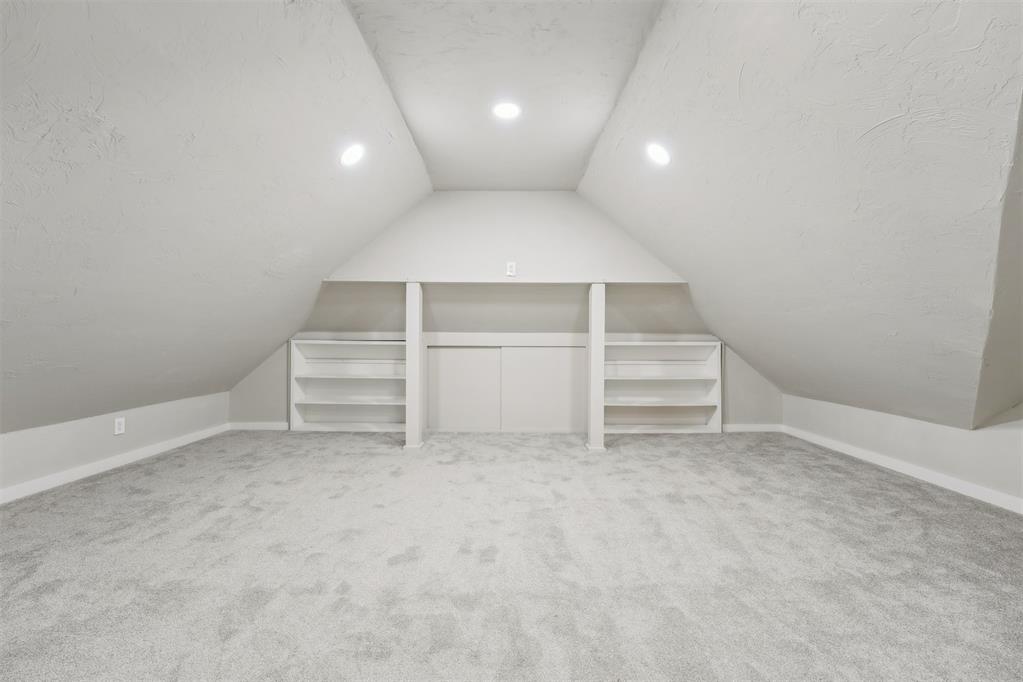 1806 Sandpiper Drive