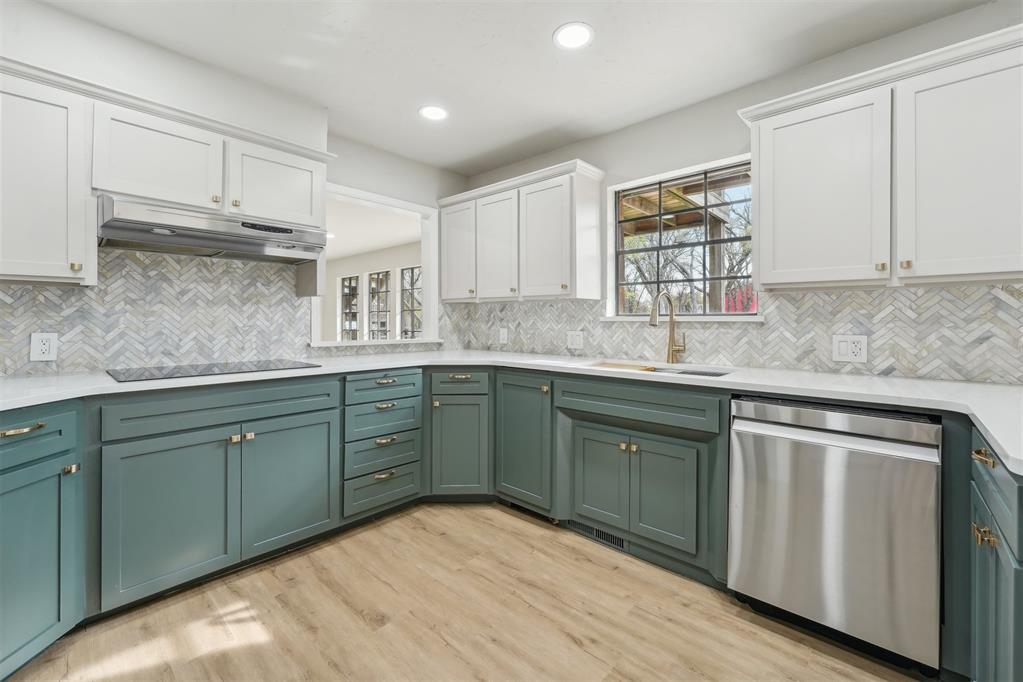 1806 Sandpiper Drive