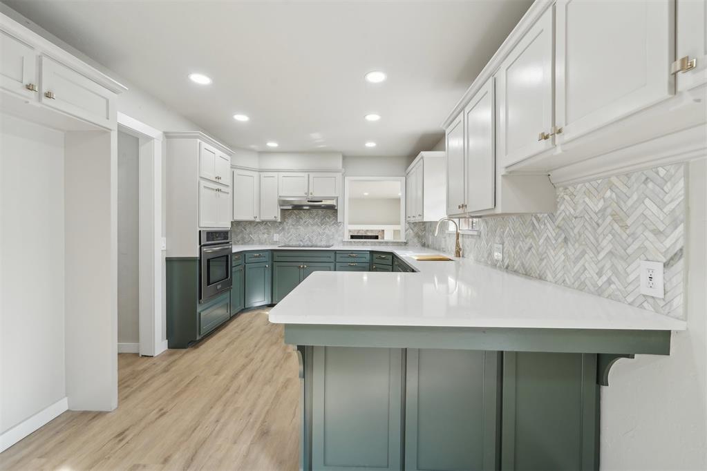 1806 Sandpiper Drive