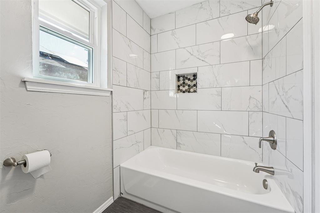 12 SW 99th Street