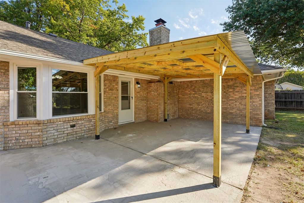 12 SW 99th Street