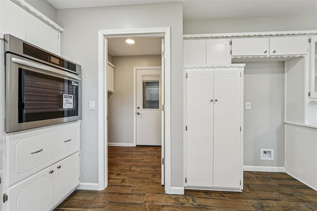 12 SW 99th Street