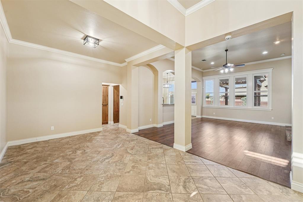 4119 Carrington Lane
