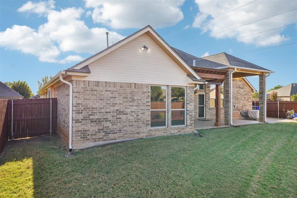 4119 Carrington Lane