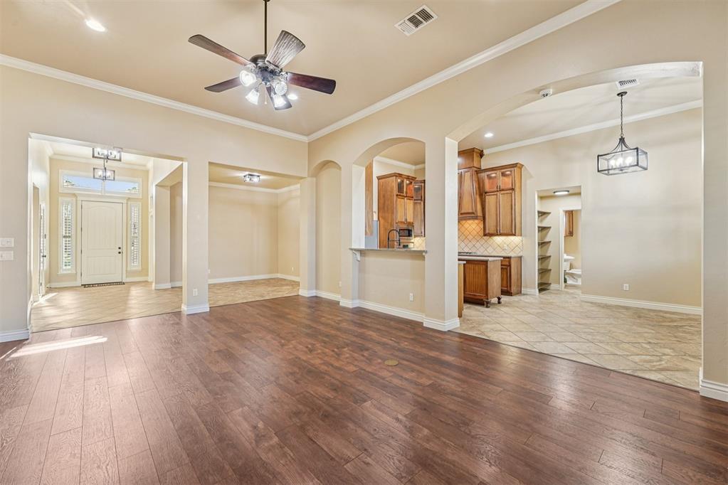 4119 Carrington Lane
