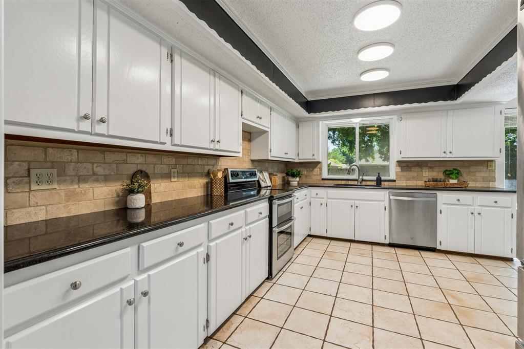 1224 Morrison Trail