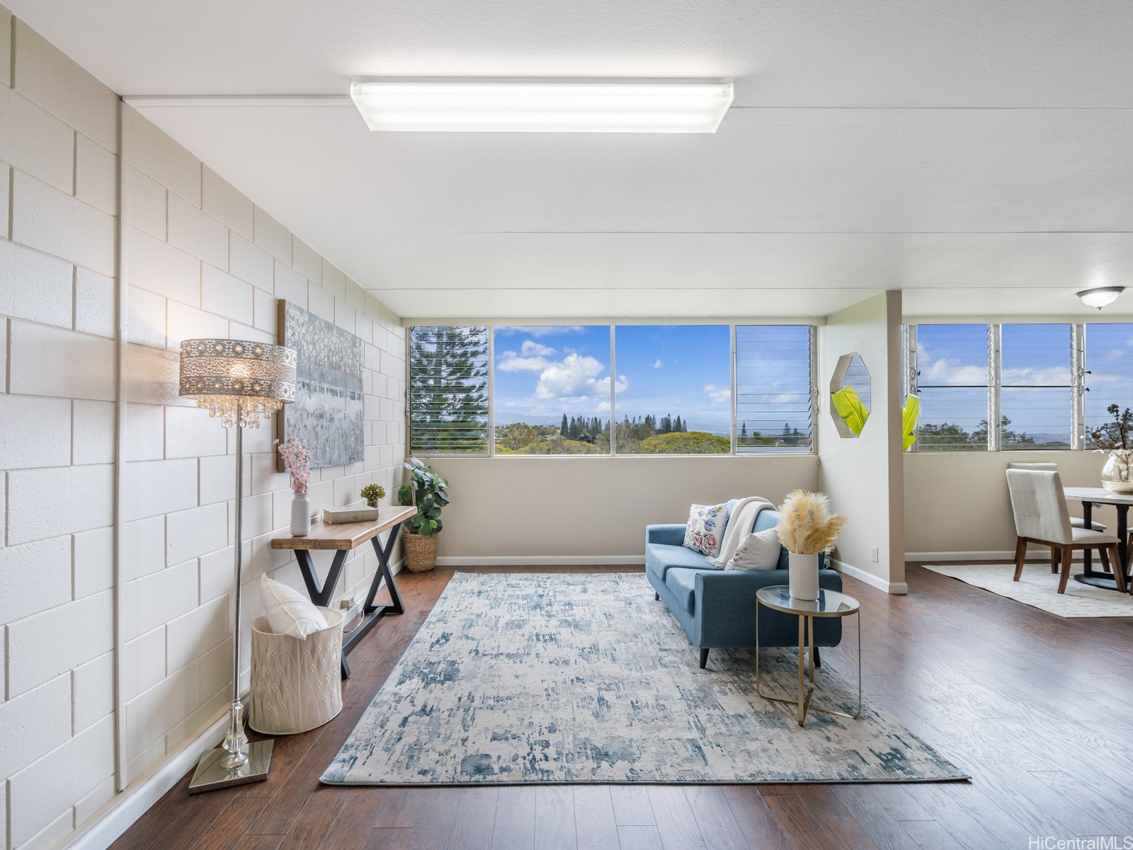 95-011 Kuahelani Avenue 312