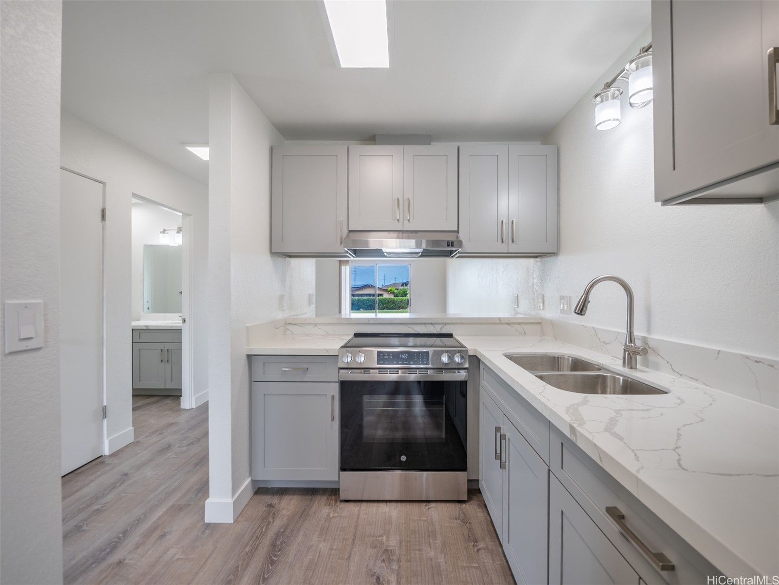 94-615 Kahakea Street 9G