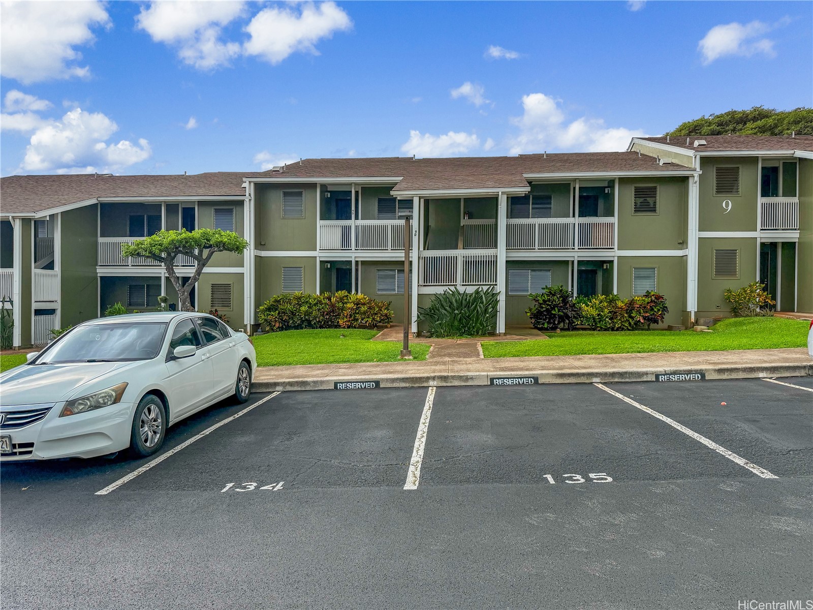 94-615 Kahakea Street 9G