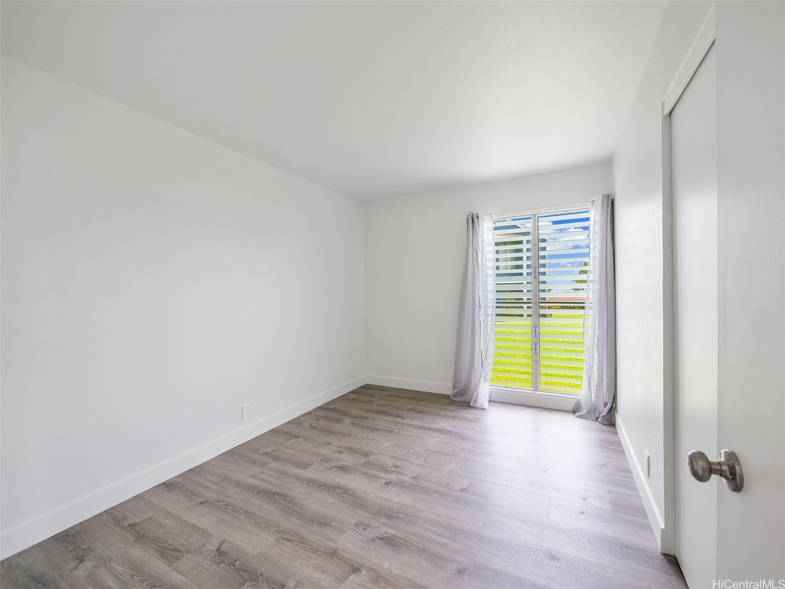 94-615 Kahakea Street 9G