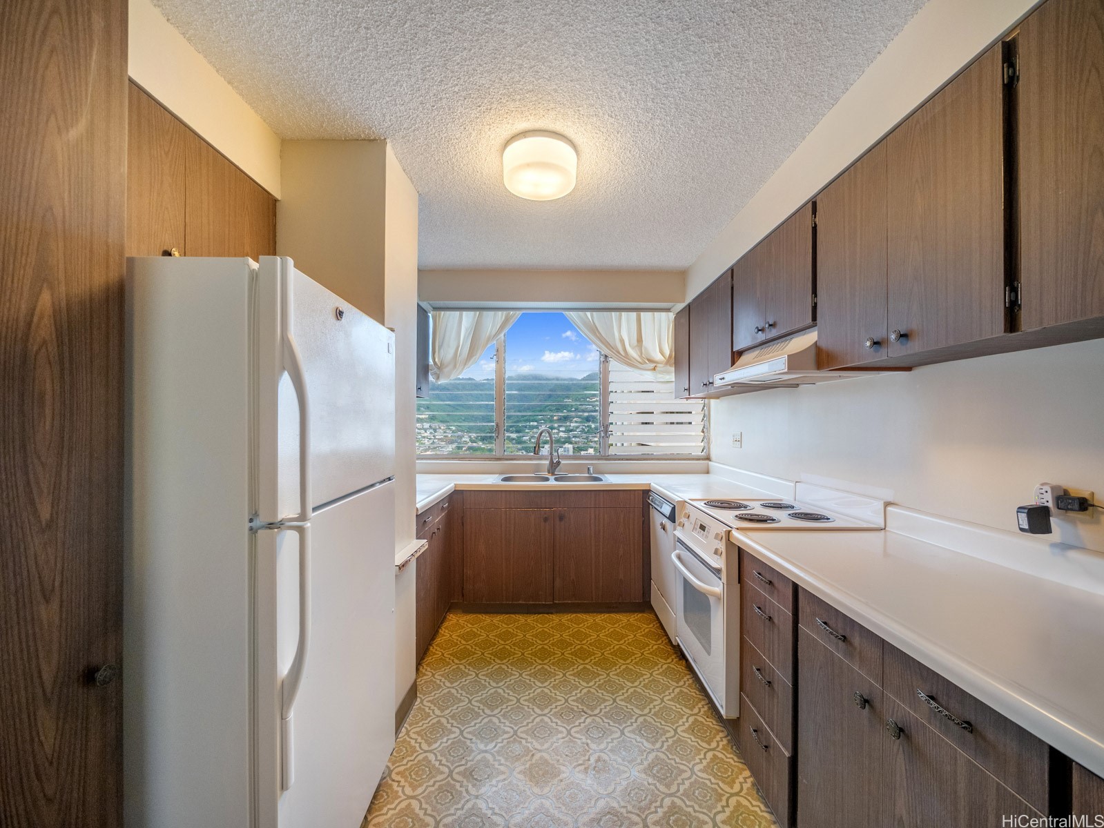 1212 Punahou Street 3508