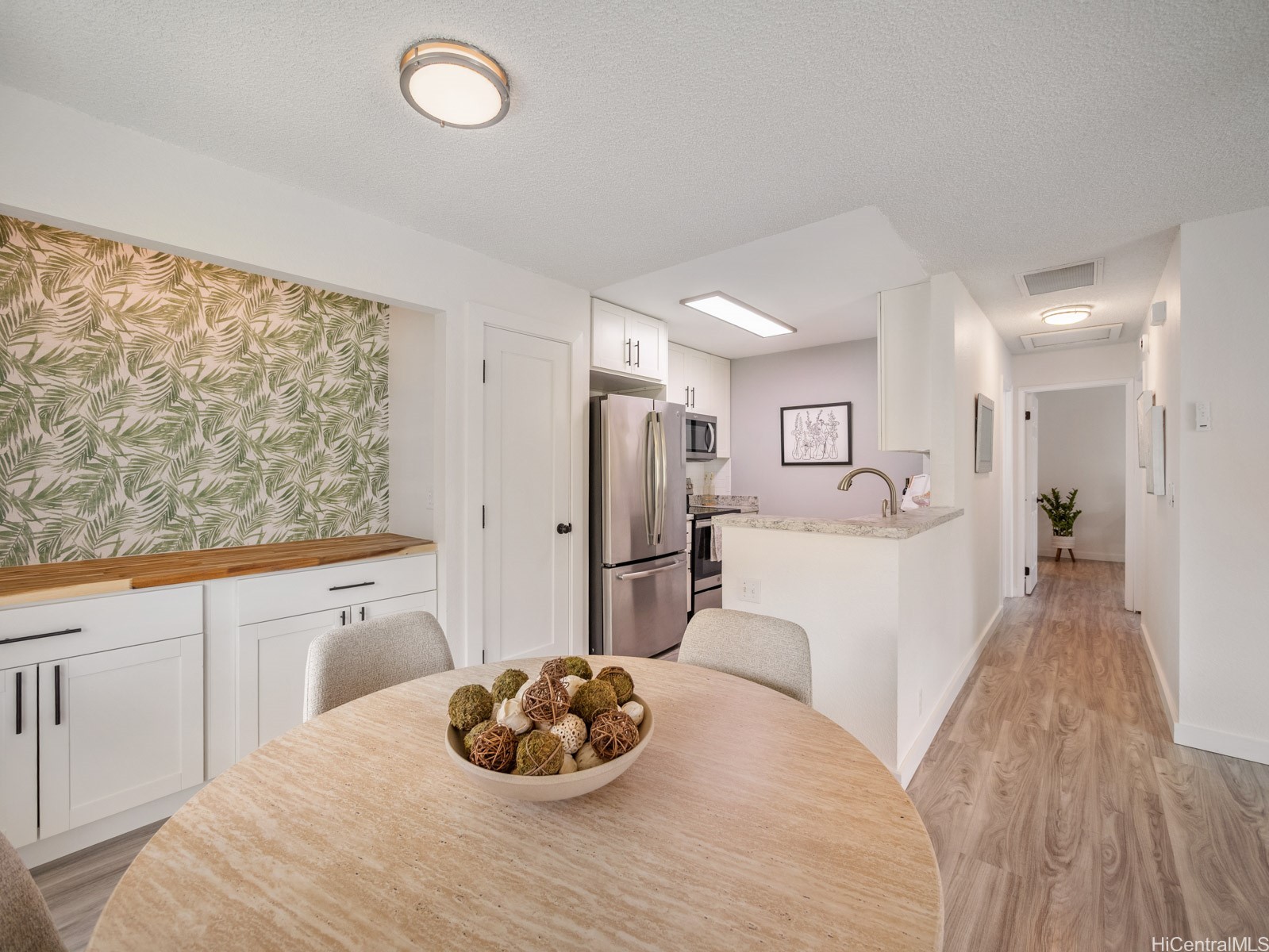 94-1457 Waipio Uka Street O204