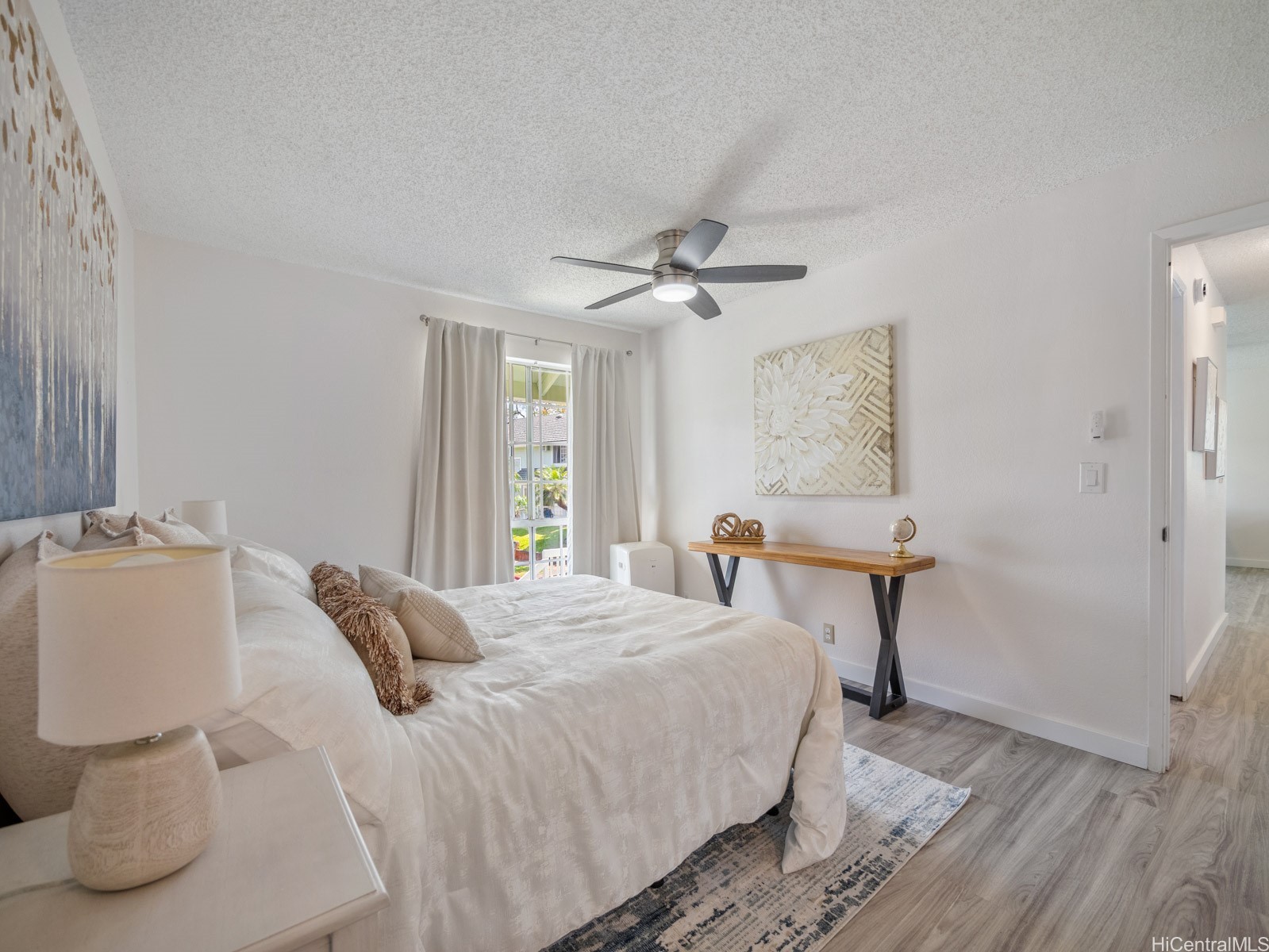 94-1457 Waipio Uka Street O204