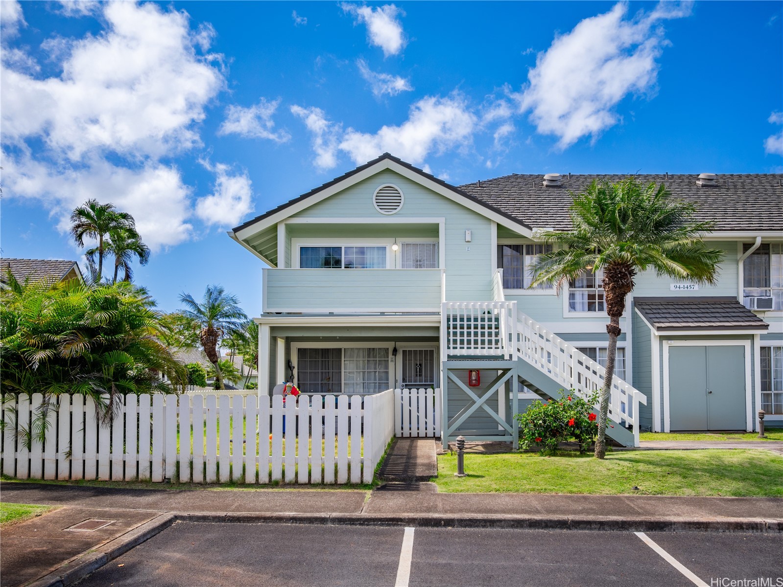 94-1457 Waipio Uka Street O204