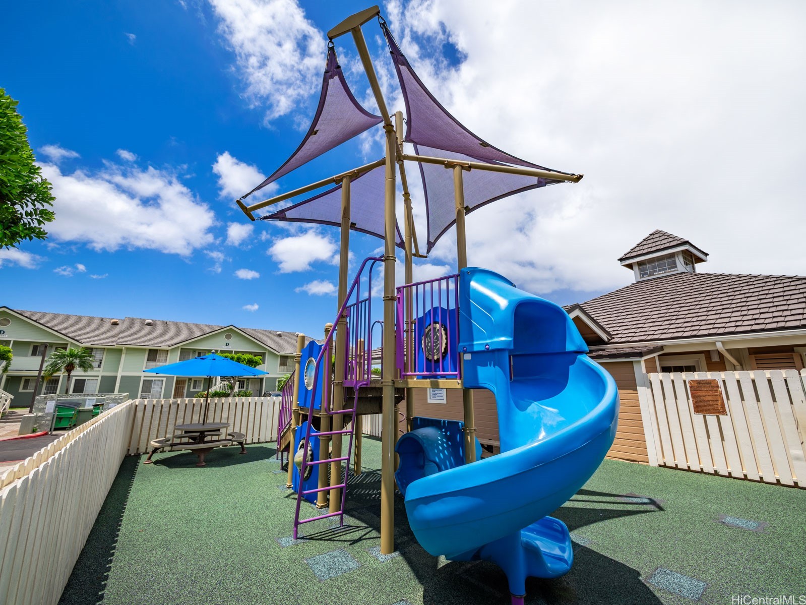 94-1457 Waipio Uka Street O204