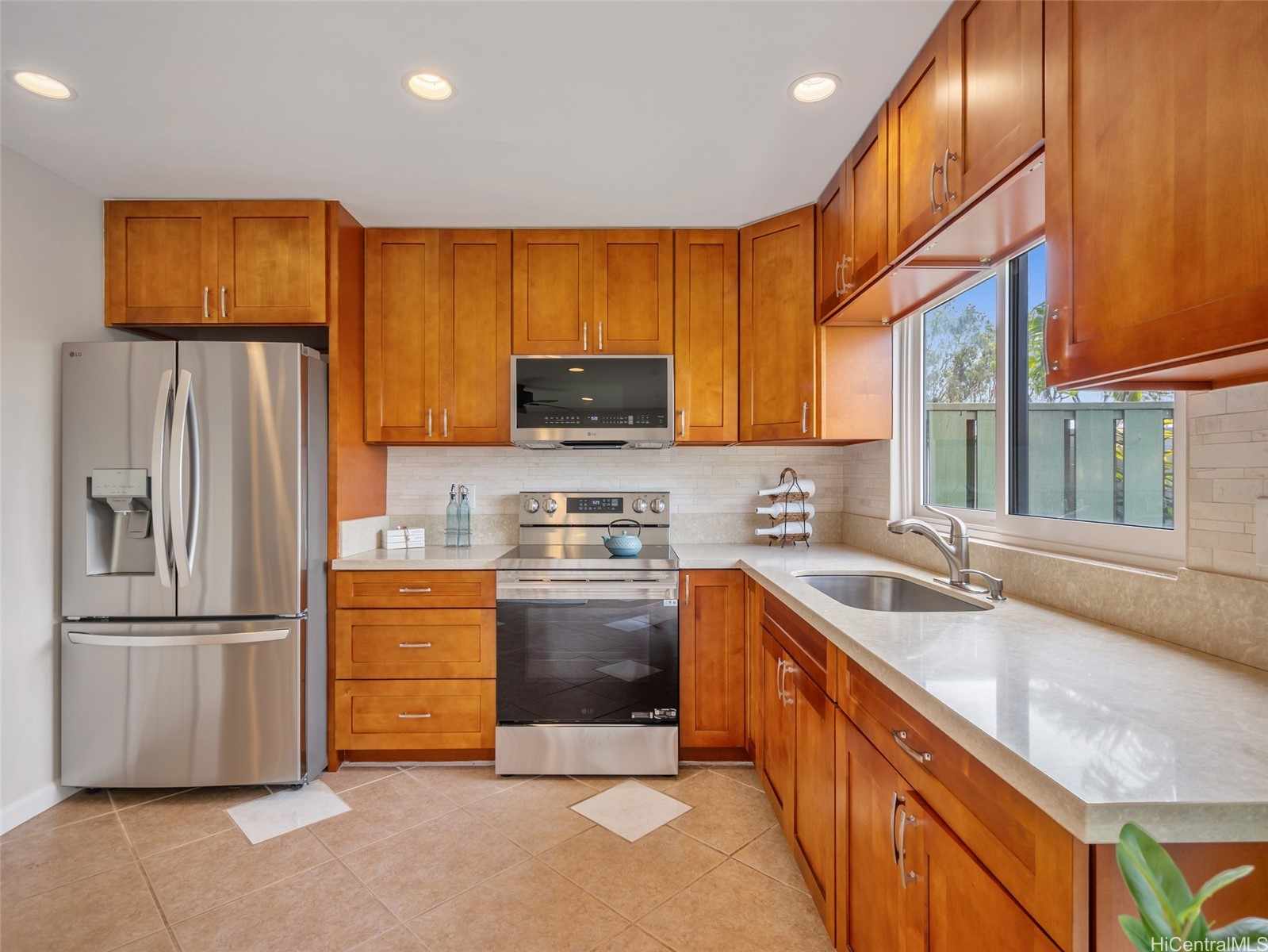 92-926 Welo Street 57