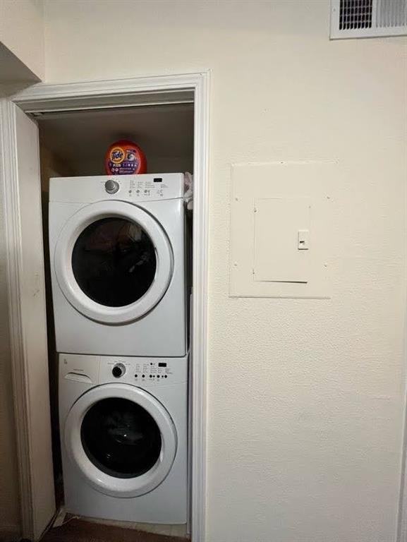 6940 Roswell Road Unit 12E