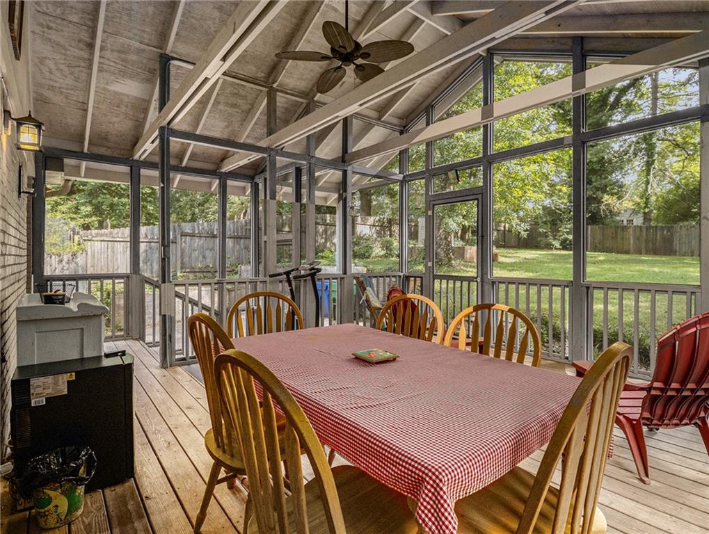 2505 E Tupelo Street SE