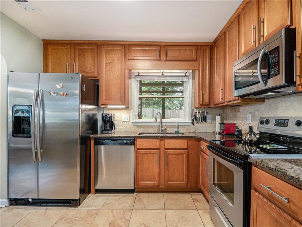 2505 E Tupelo Street SE