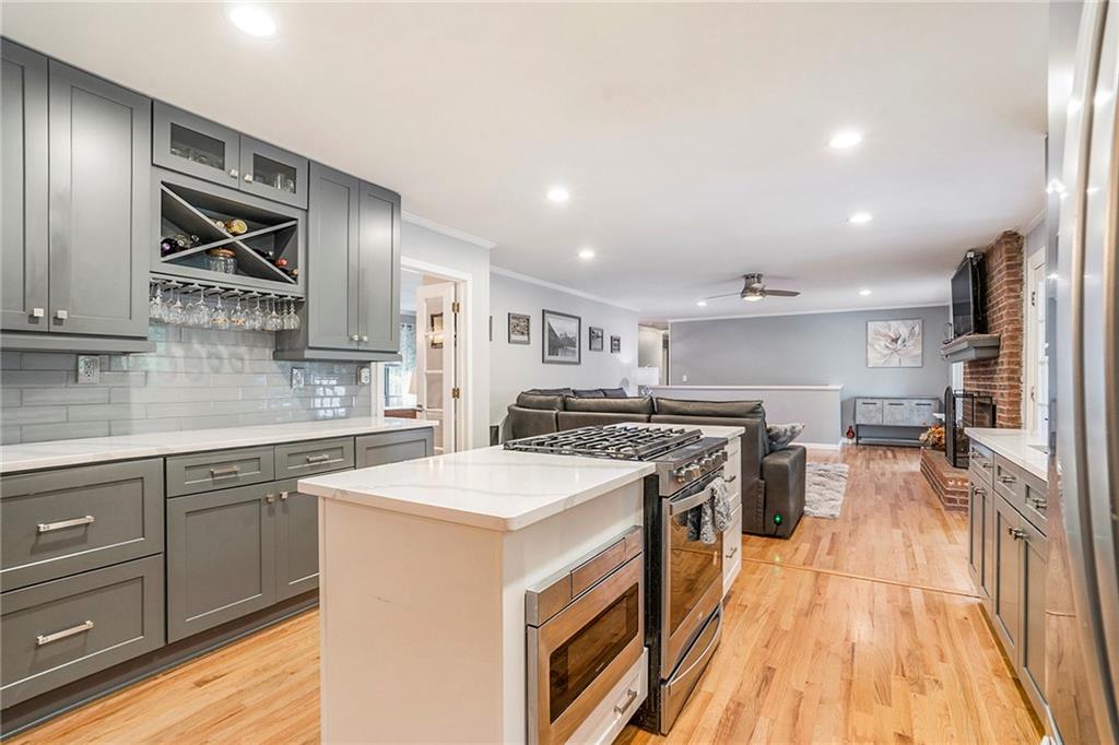 3969 Valley Park Drive SW