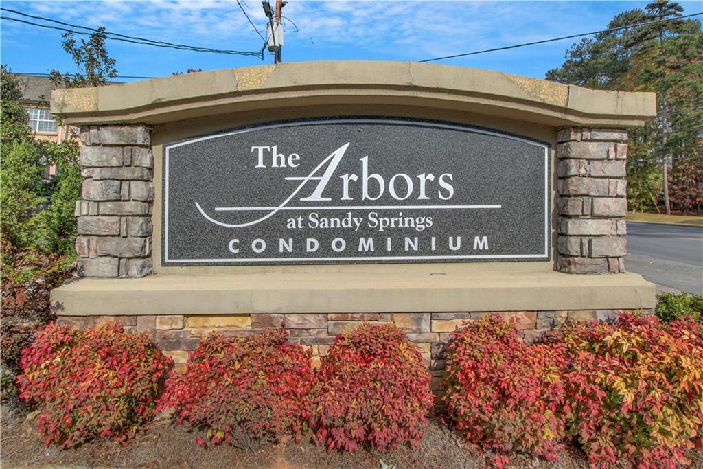 6940 Roswell Road Unit E12