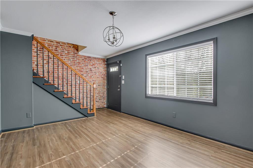 6940 Roswell Road Unit E12