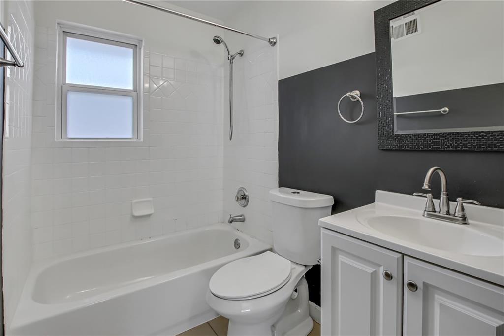 6940 Roswell Road Unit E12