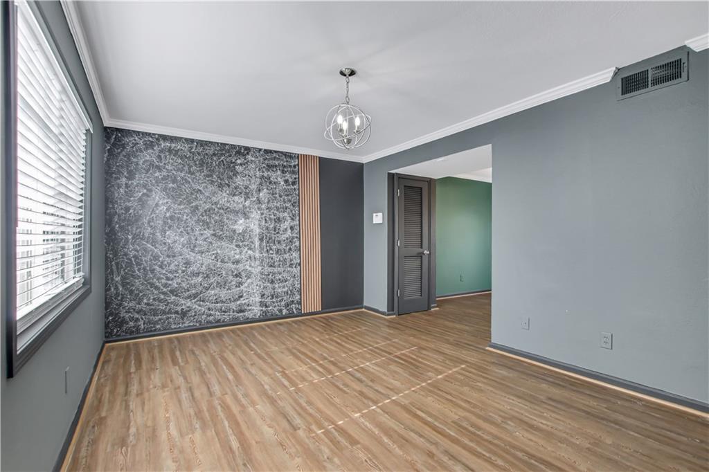 6940 Roswell Road Unit E12