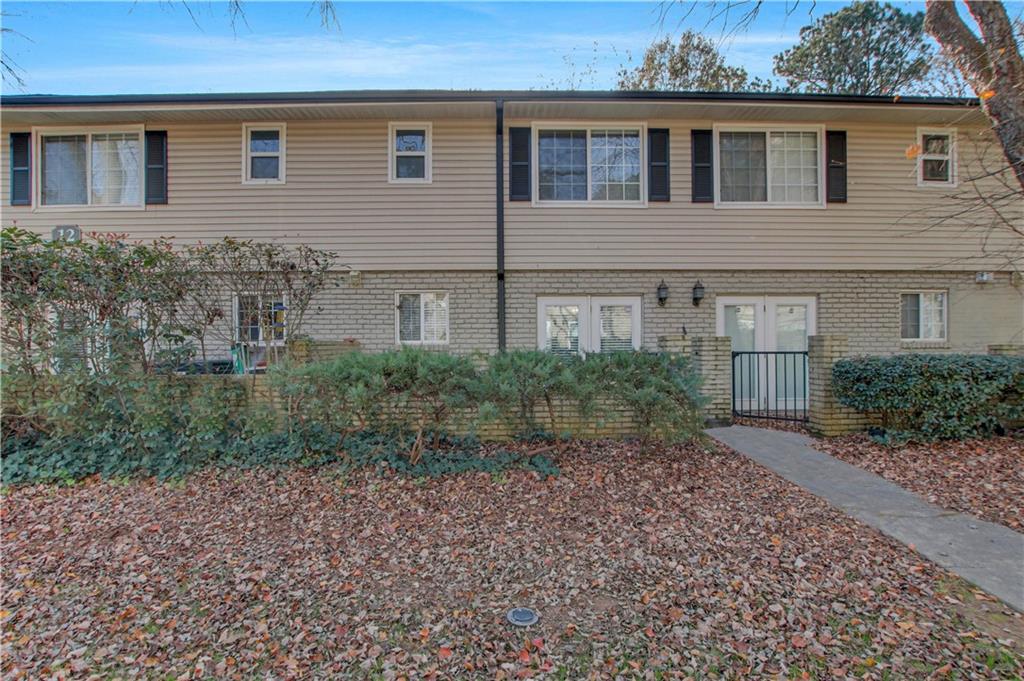 6940 Roswell Road Unit E12