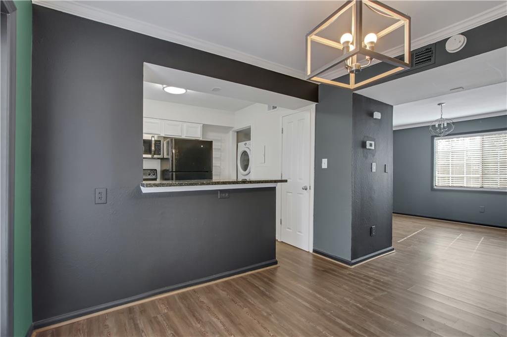 6940 Roswell Road Unit E12