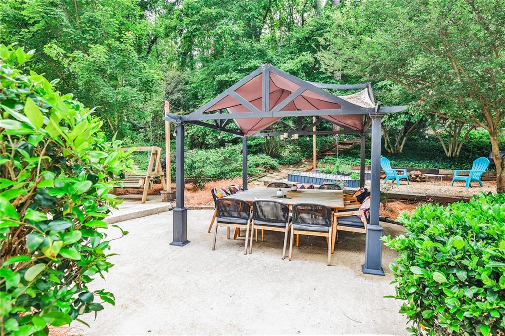 2244 Deer Ridge Drive