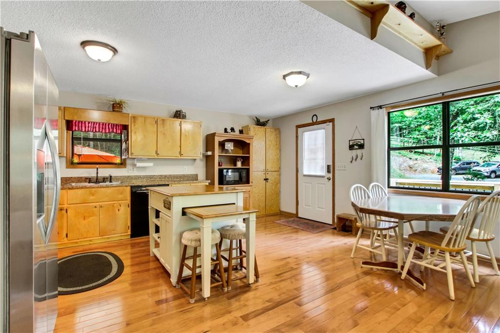 83 Valley Drive