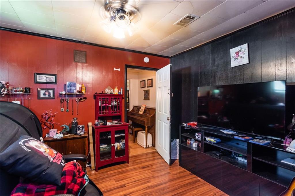 4236 Florida Avenue NW