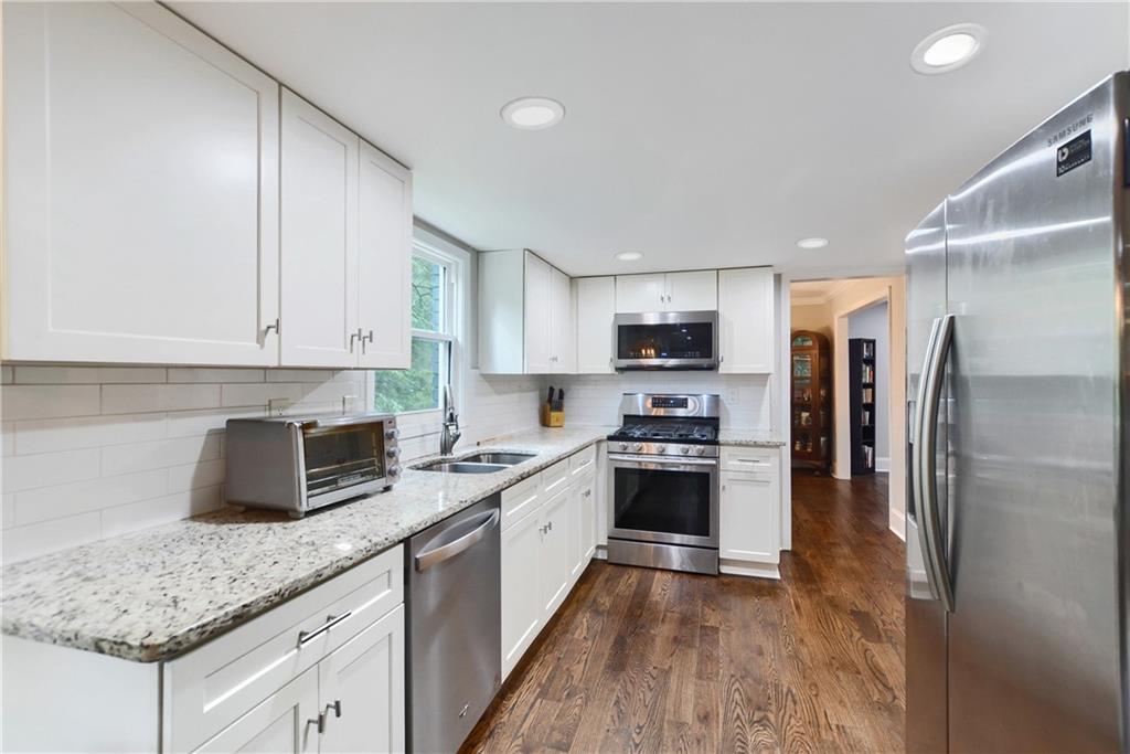 2142 Troutdale Drive