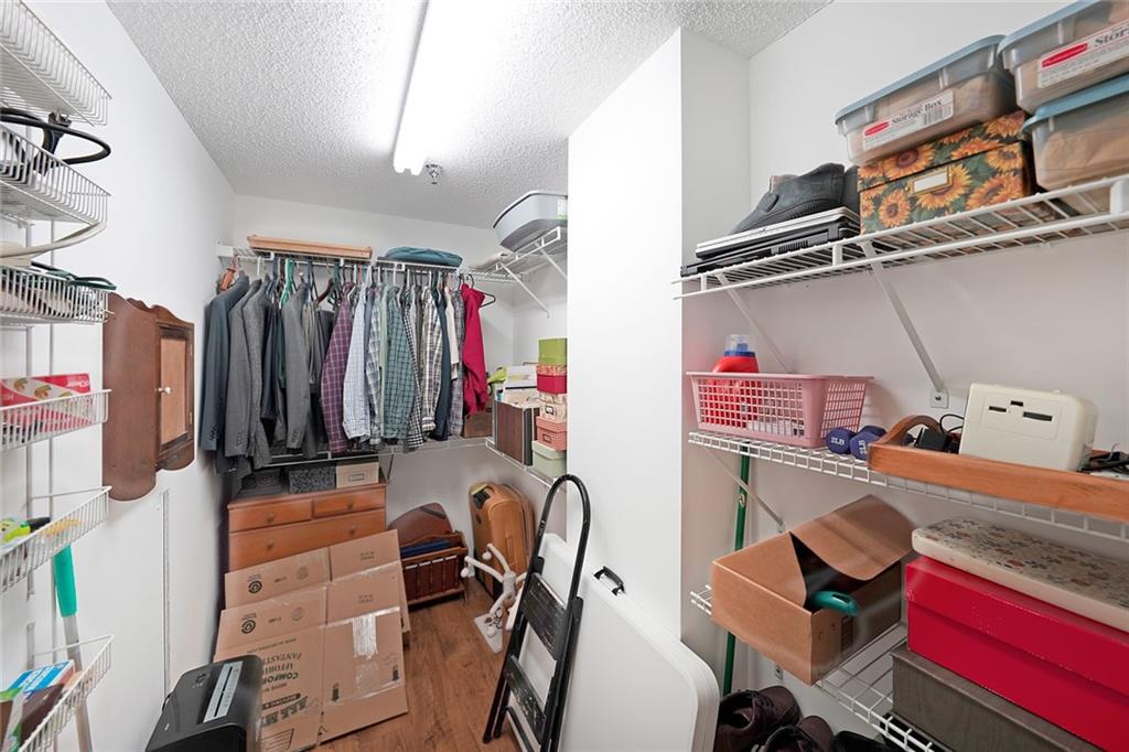 1800 Clairmont Lake Unit 427