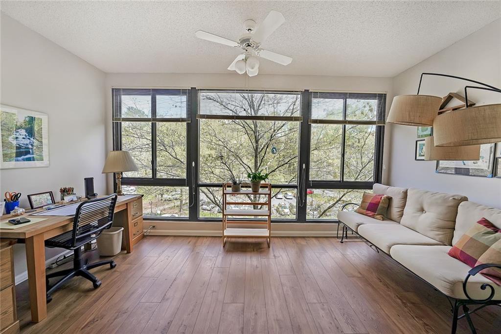 1800 Clairmont Lake Unit 427